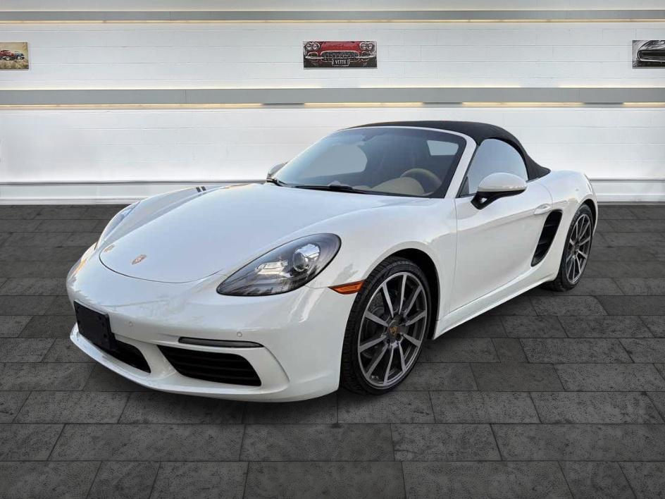Porsche 718 Boxster photo 3