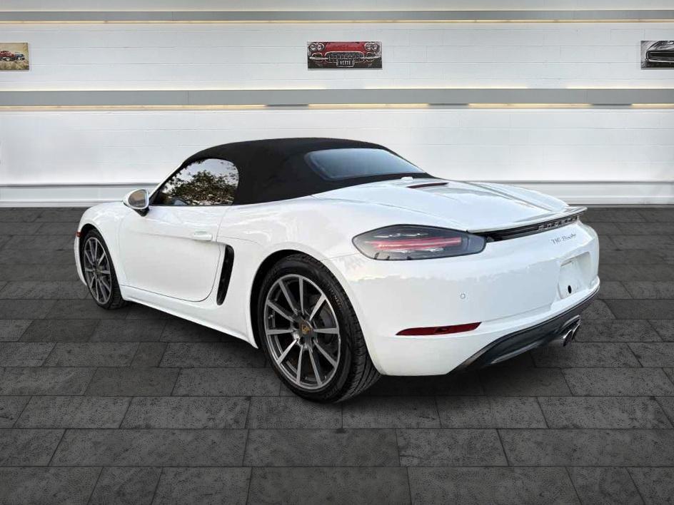 Porsche 718 Boxster photo 5