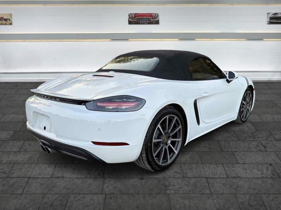 Porsche 718 Boxster photo 7