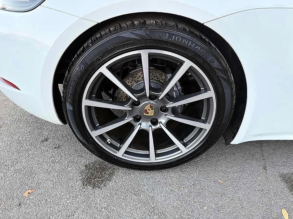 Porsche 718 Boxster photo 12