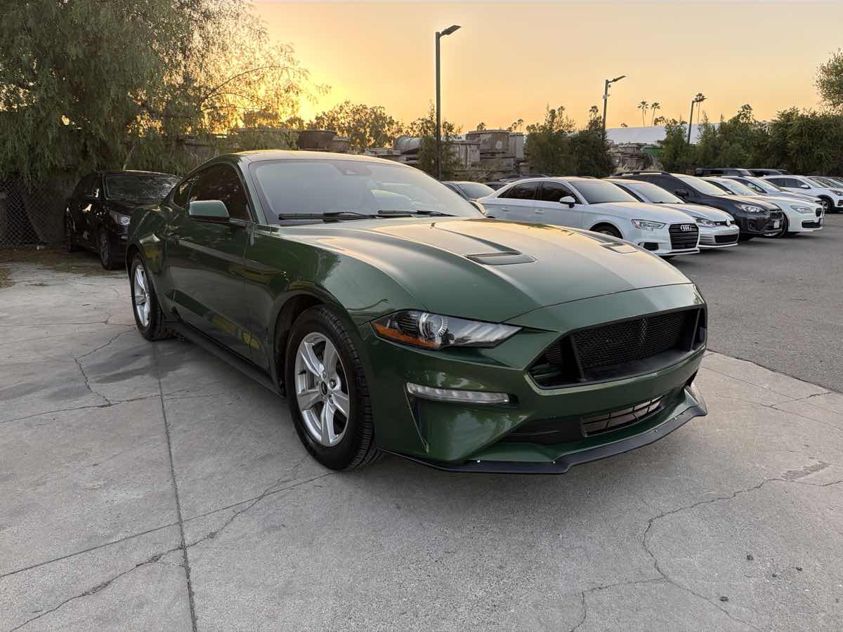 2022 Ford Mustang EcoBoost
