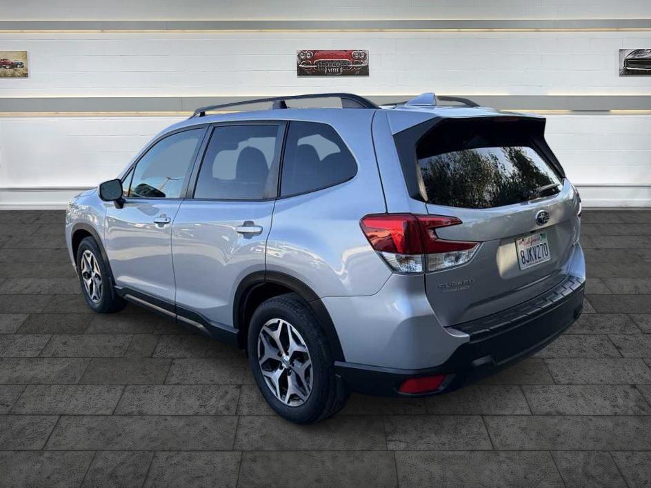 Subaru Forester photo 5
