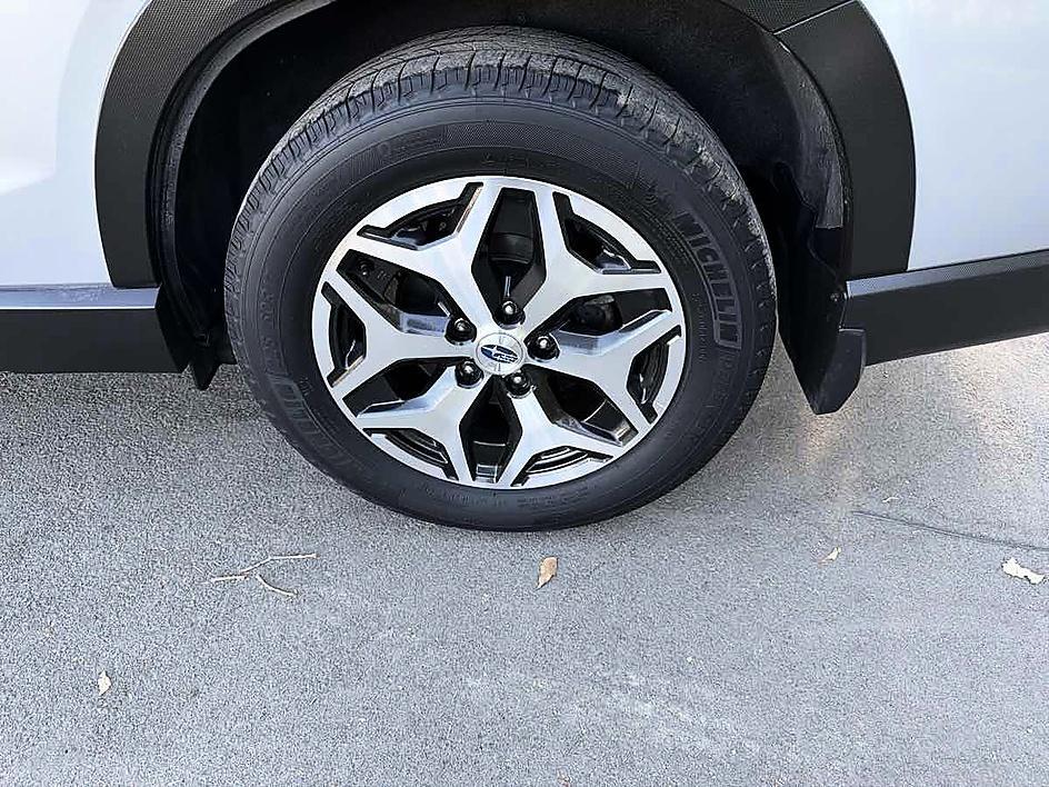 Subaru Forester photo 9