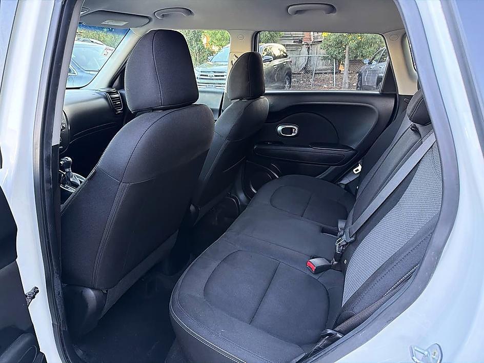 Kia Soul photo 10