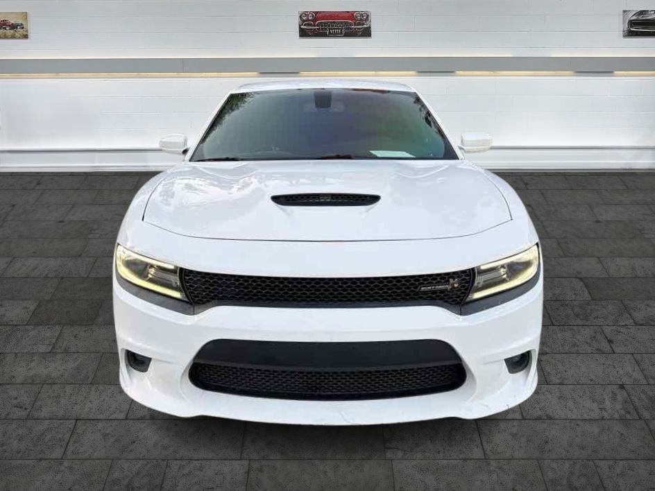 Dodge Charger photo 2