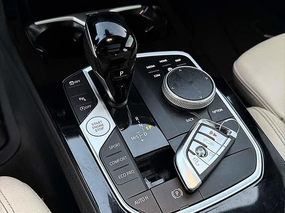 BMW 2 Series photo 14