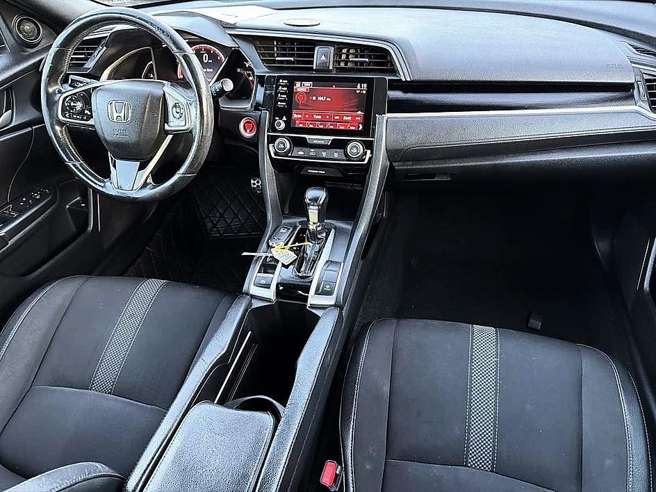 Honda Civic photo 20