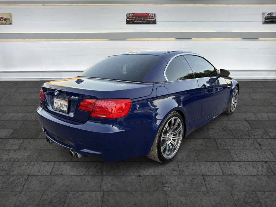 BMW M3 photo 7