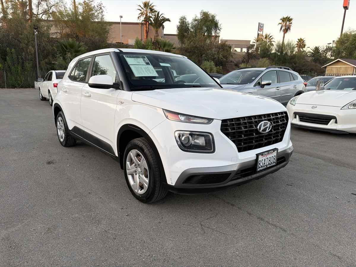 2020 Hyundai Venue SE
