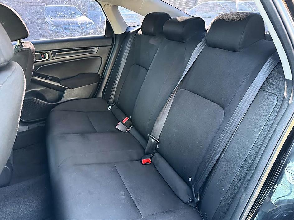 Honda Civic photo 10
