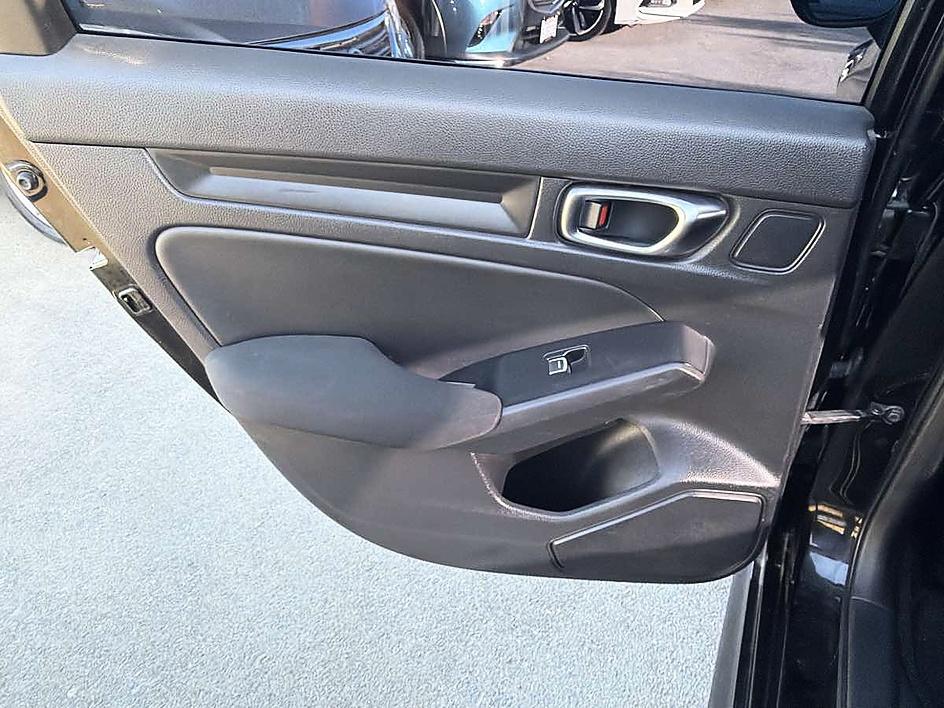 Honda Civic photo 11