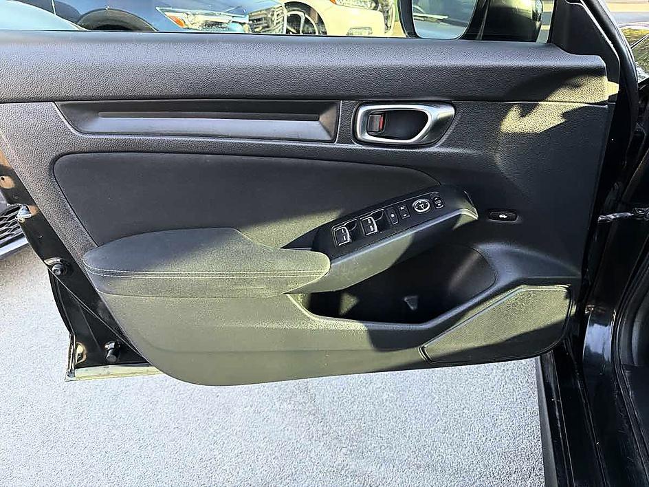 Honda Civic photo 13