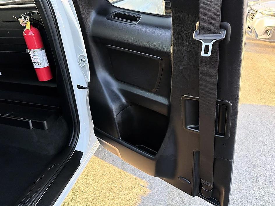 Toyota Tacoma photo 11