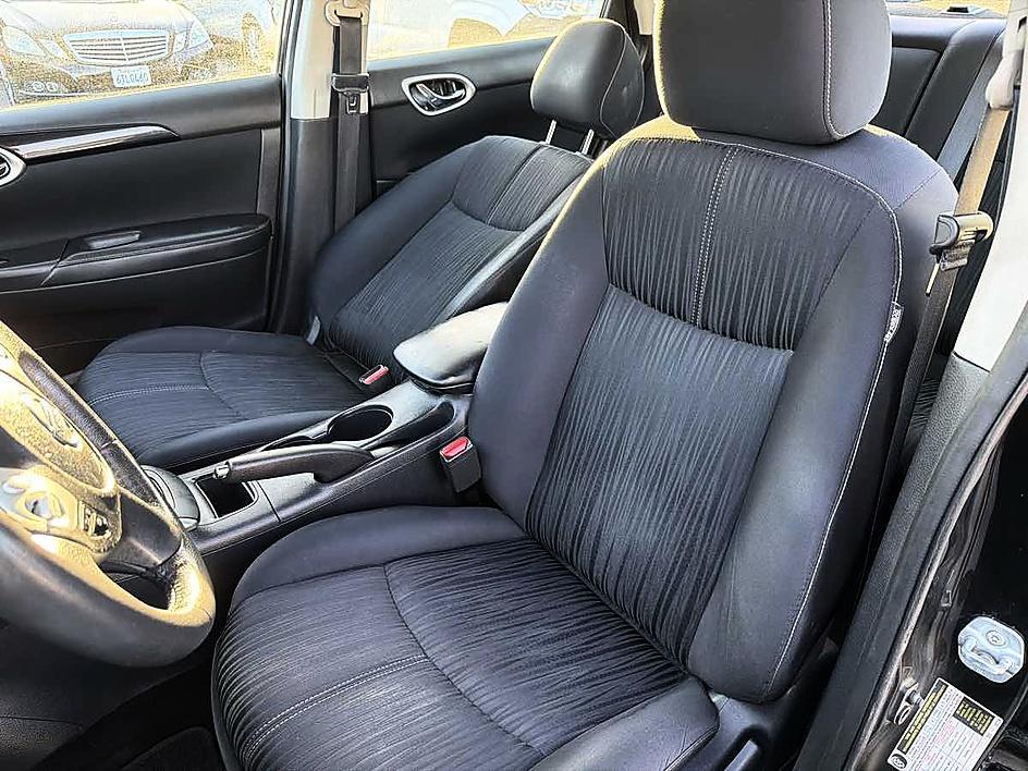 Nissan Sentra photo 15