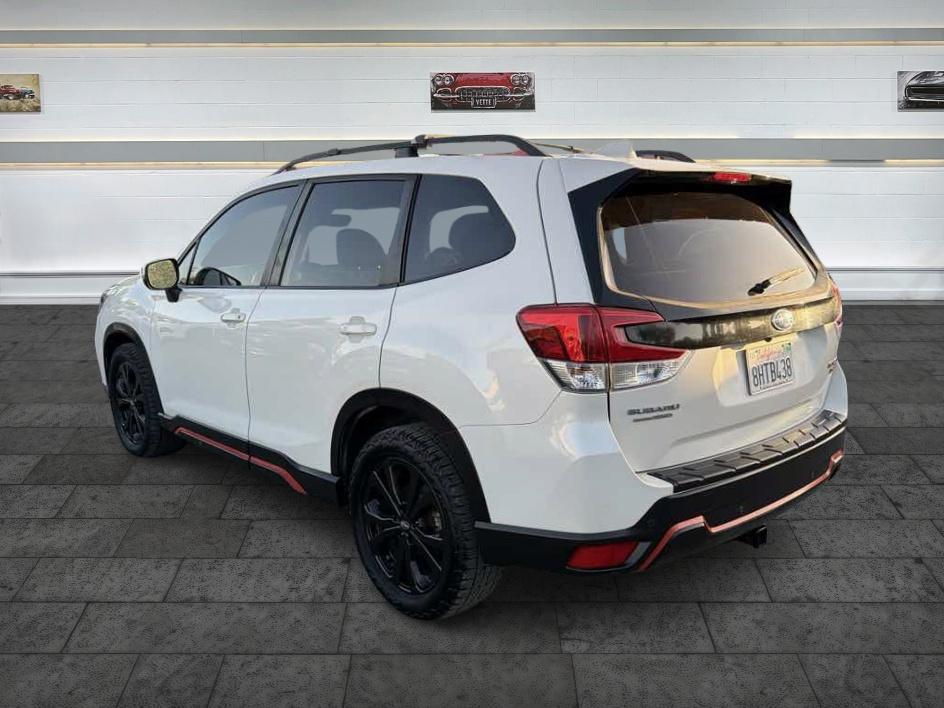 Subaru Forester photo 4