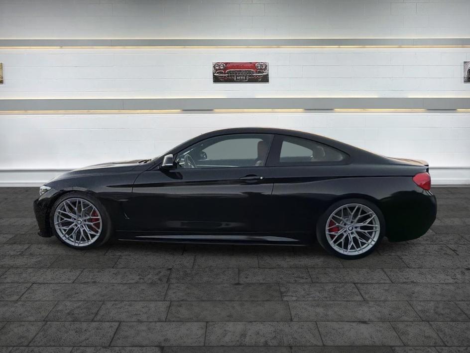 BMW 4 Series photo 4
