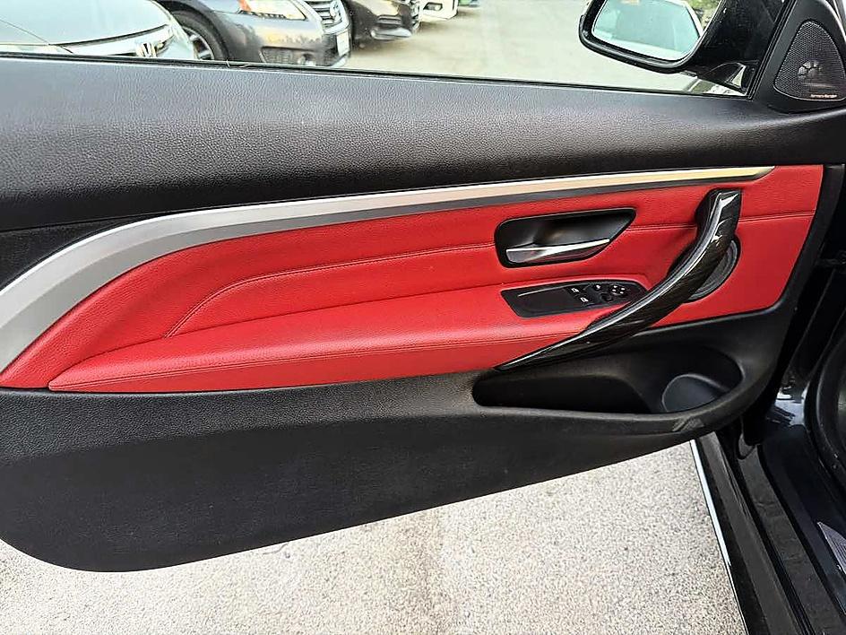 BMW 4 Series photo 10