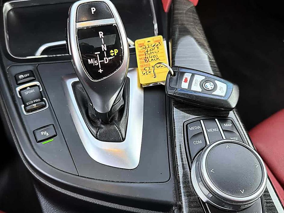 BMW 4 Series photo 14