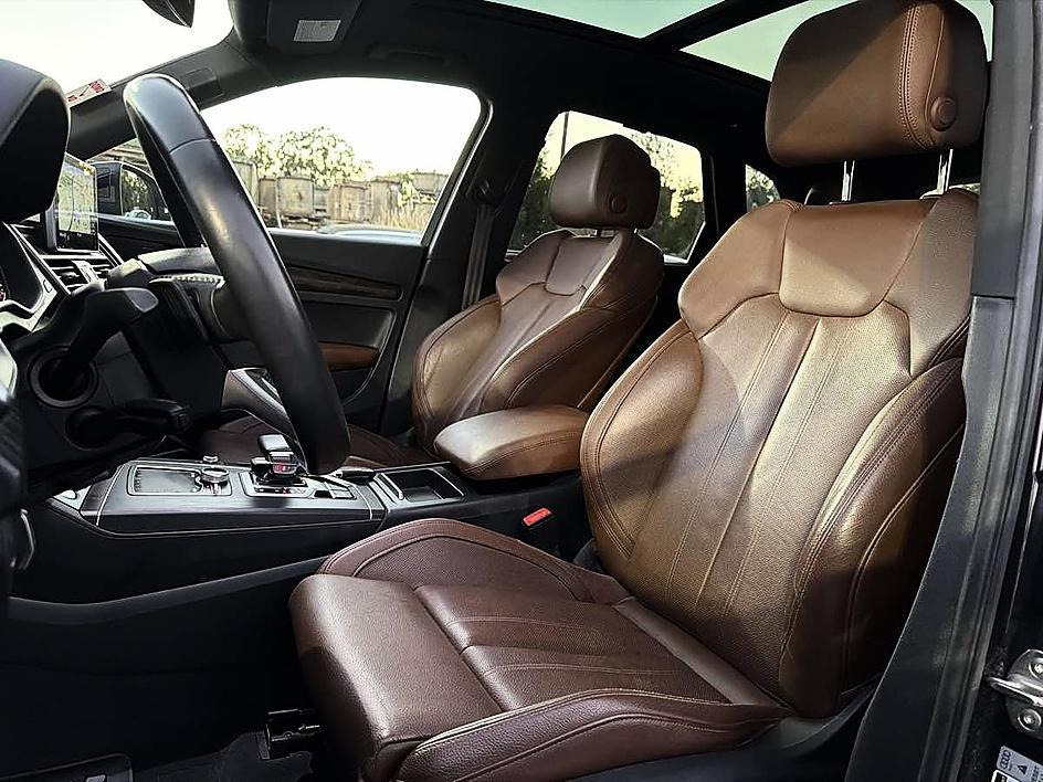 Audi Q5 photo 9