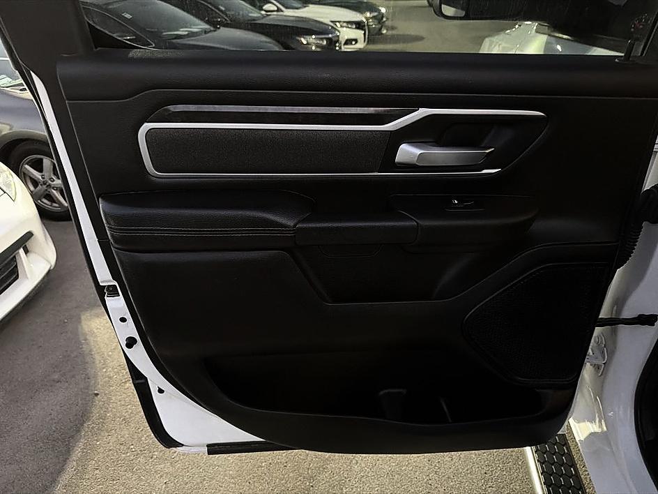 Ram 1500 photo 10