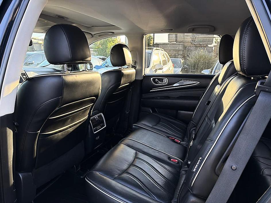Infiniti QX60 photo 11