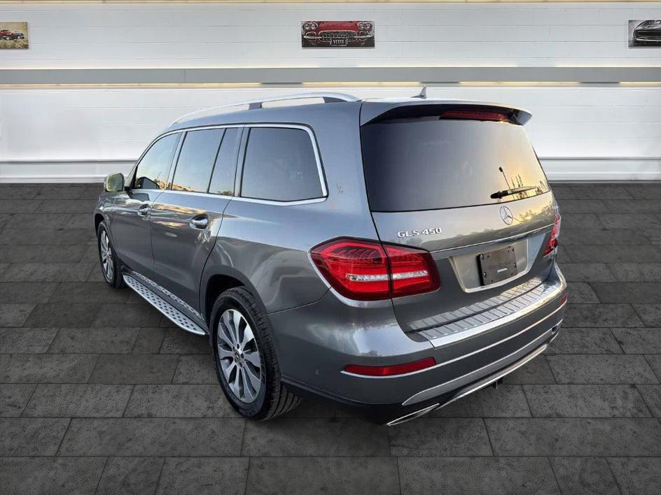 Mercedes-Benz GLS 450 photo 5