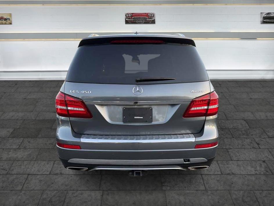 Mercedes-Benz GLS 450 photo 6
