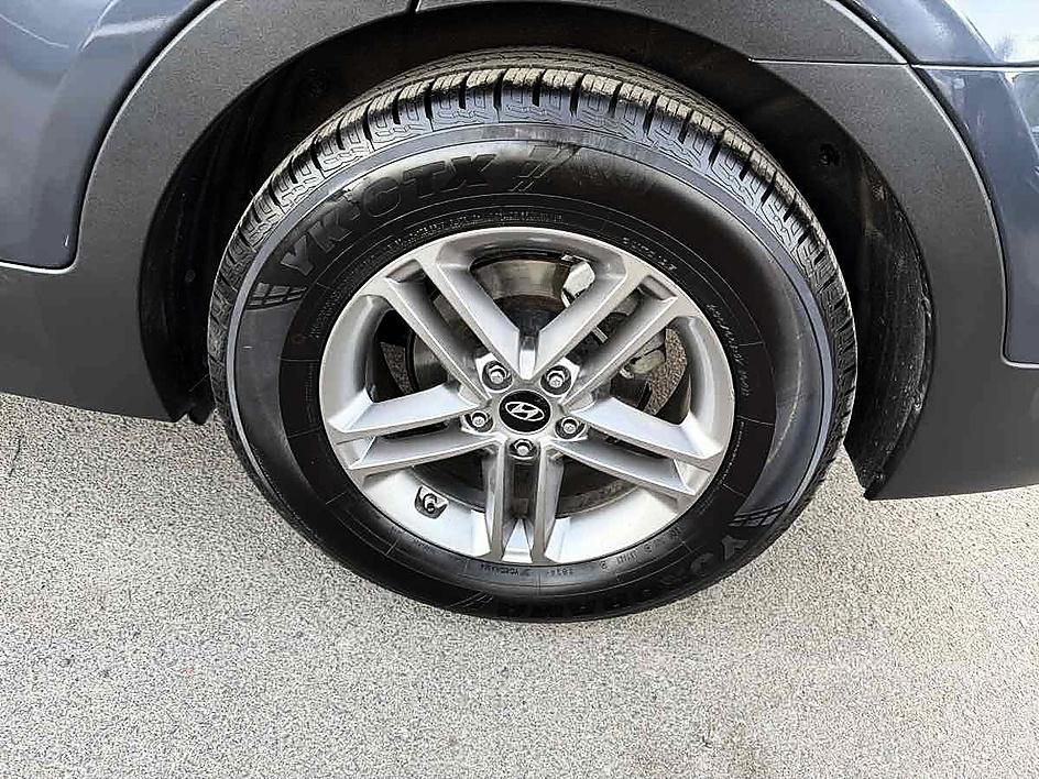 Hyundai Santa Fe Sport photo 8