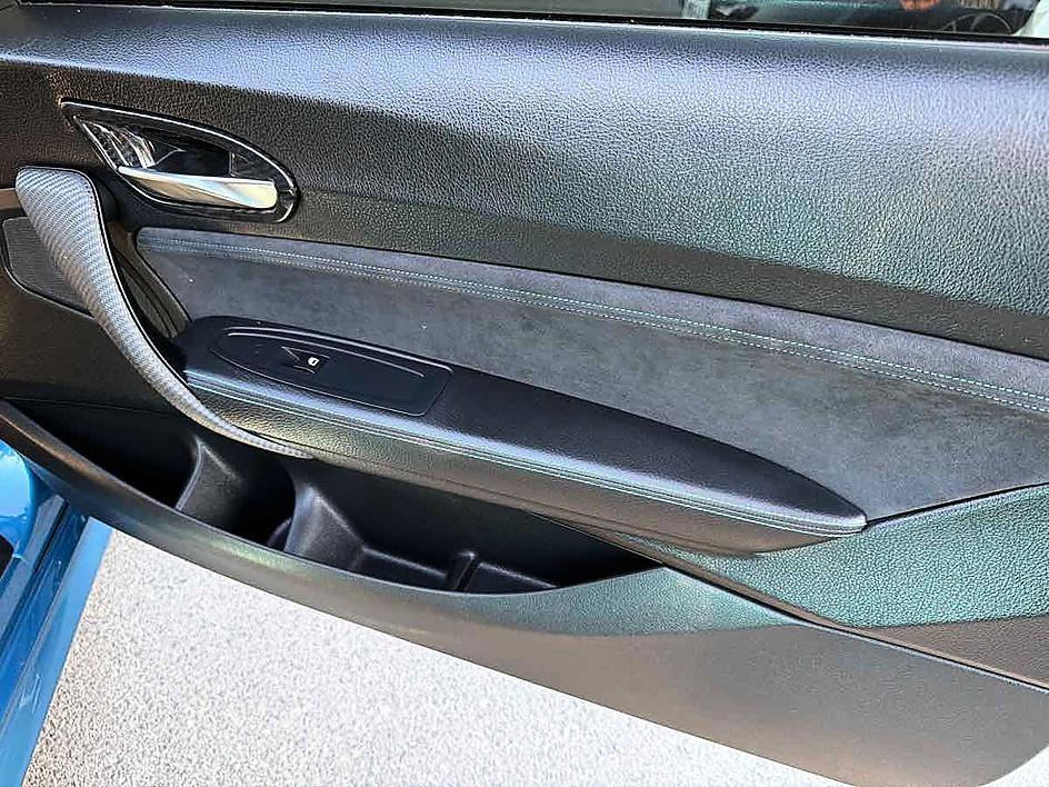 BMW M2 photo 16