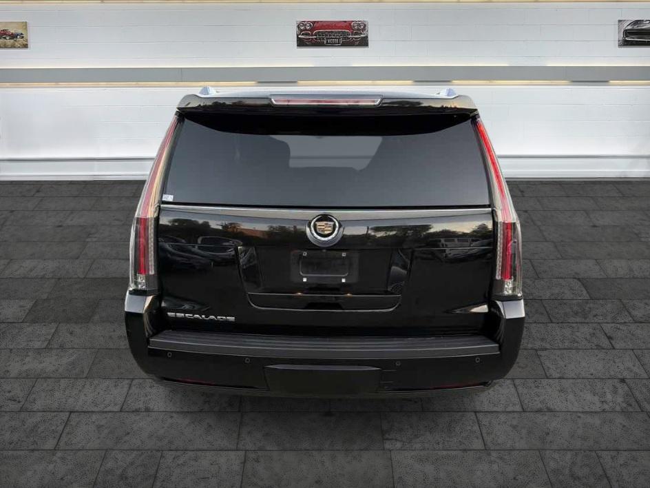 Cadillac Escalade photo 6