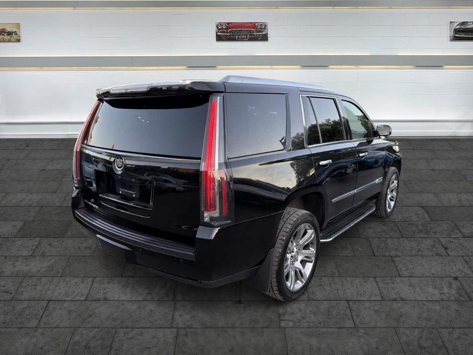 Cadillac Escalade photo 7