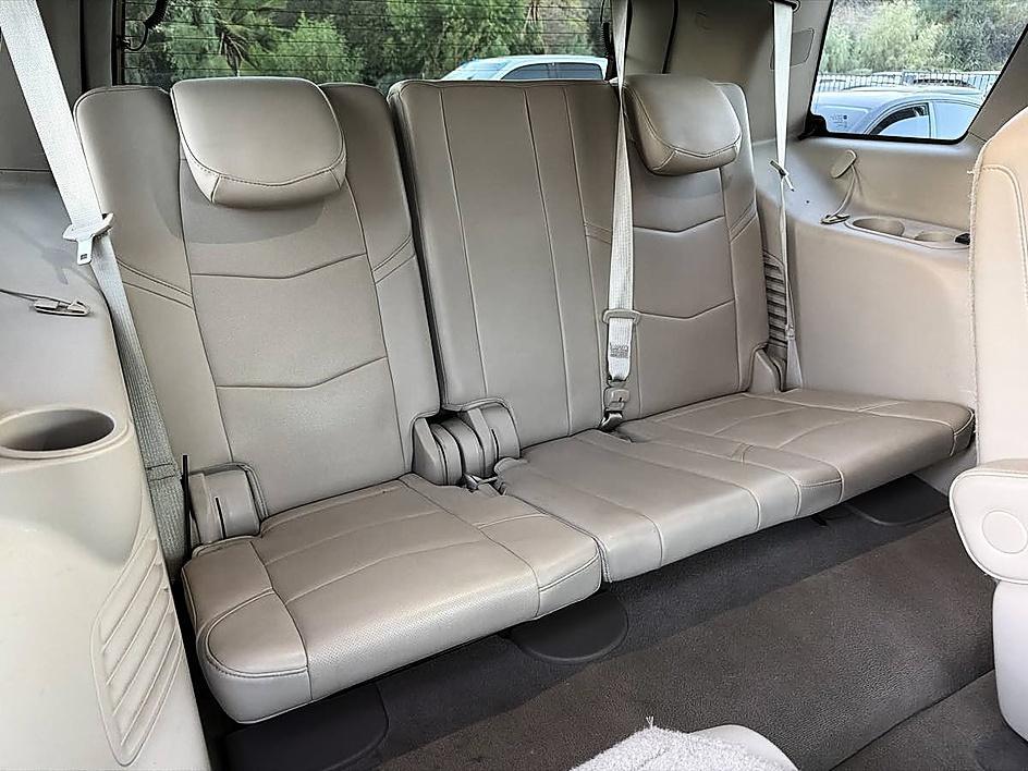 Cadillac Escalade photo 22