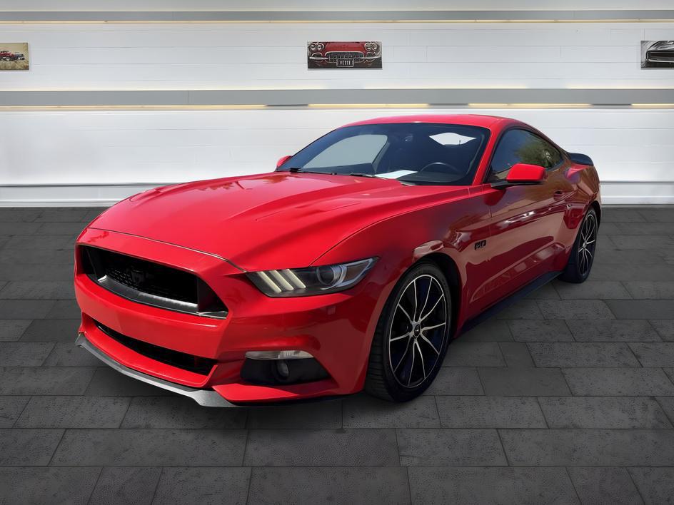 Ford Mustang photo 3