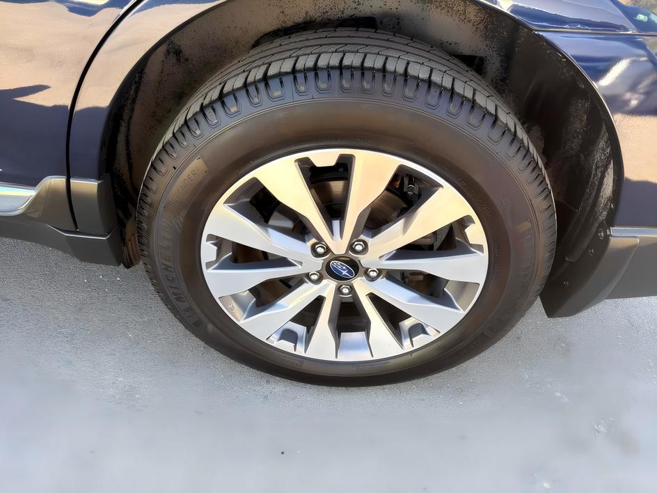 Subaru Outback photo 9