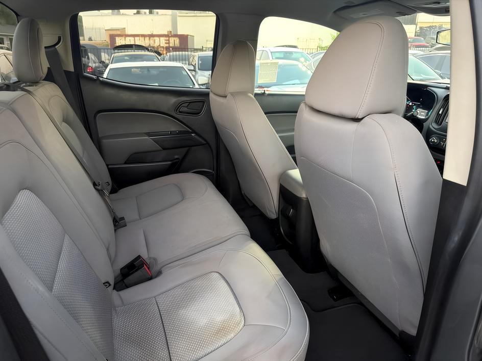 Chevrolet Colorado photo 15