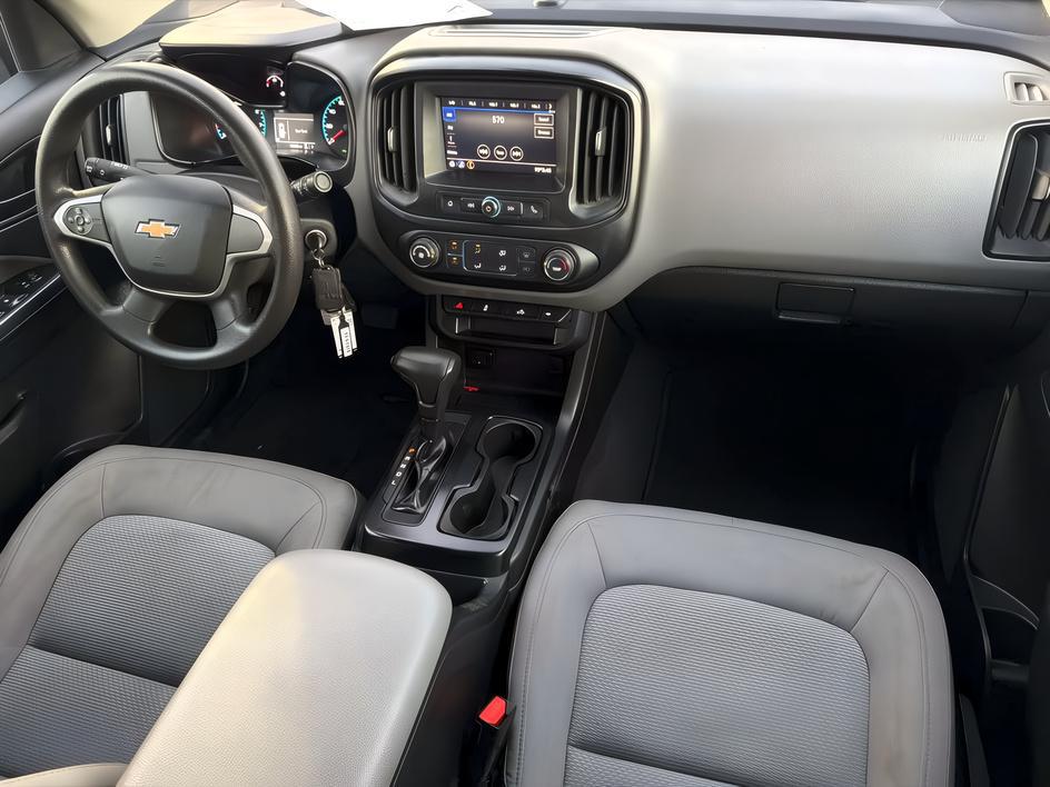 Chevrolet Colorado photo 16