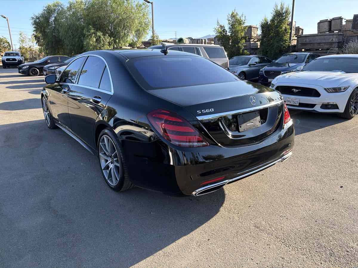 Mercedes-Benz s photo 6