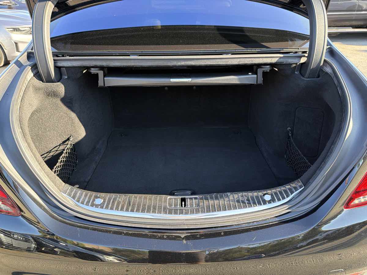 Mercedes-Benz s photo 8