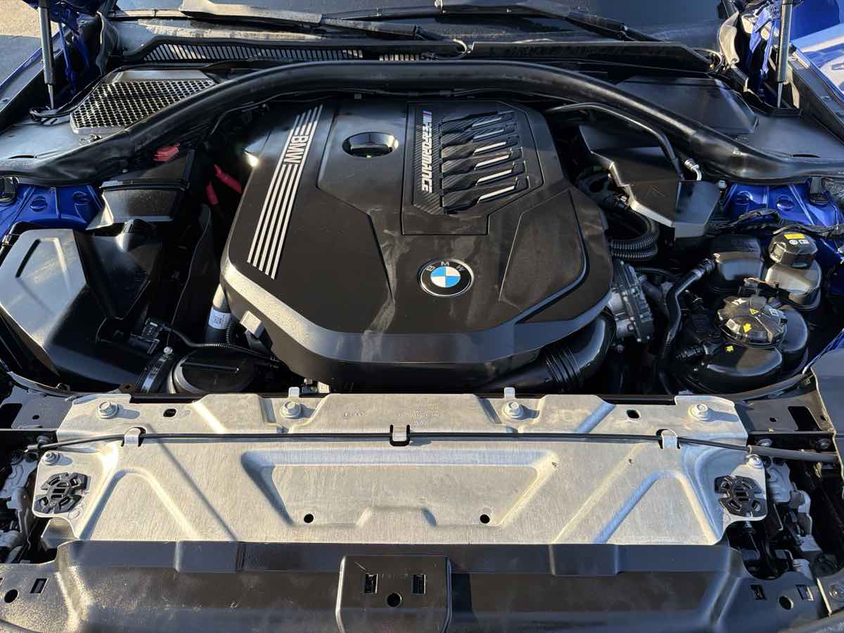 BMW 3 Series photo 23