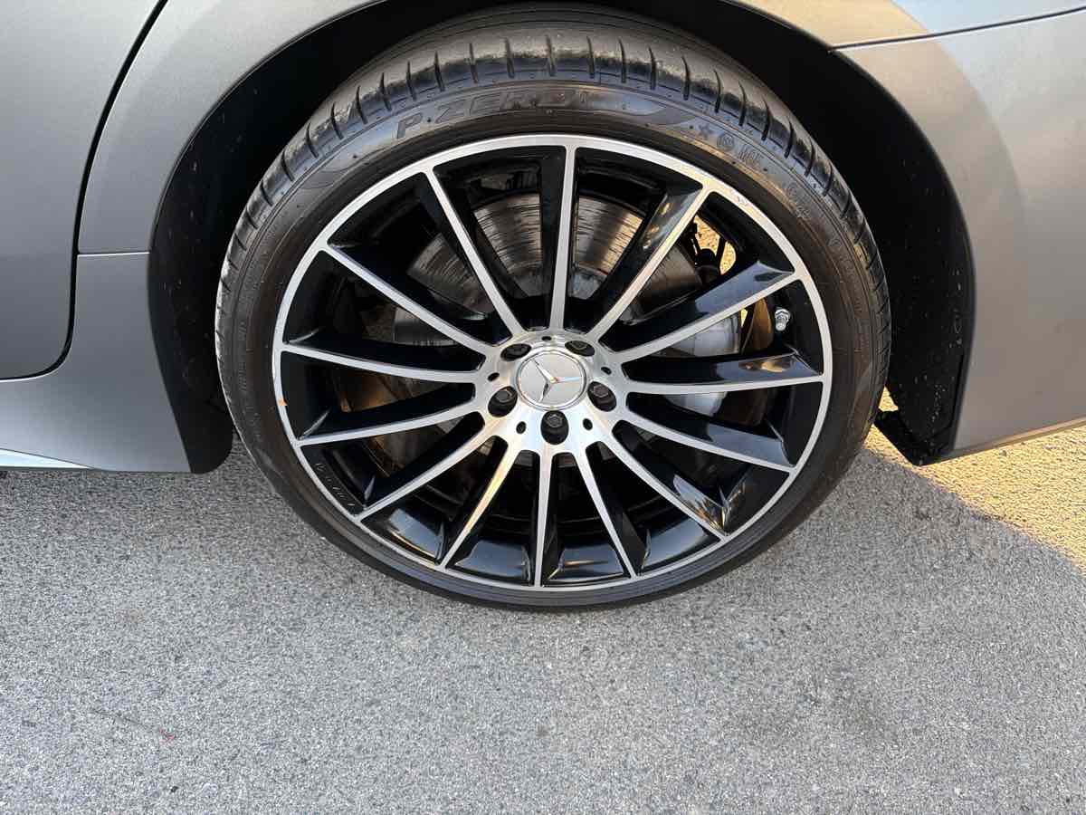 Mercedes-Benz CLS photo 8