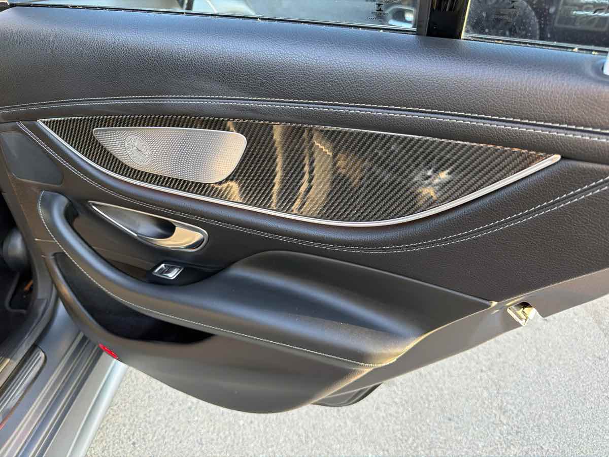Mercedes-Benz CLS photo 16
