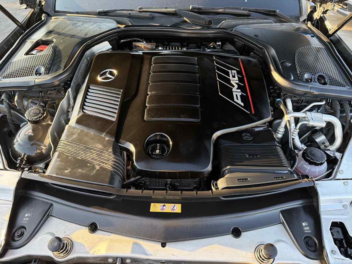 Mercedes-Benz CLS photo 22
