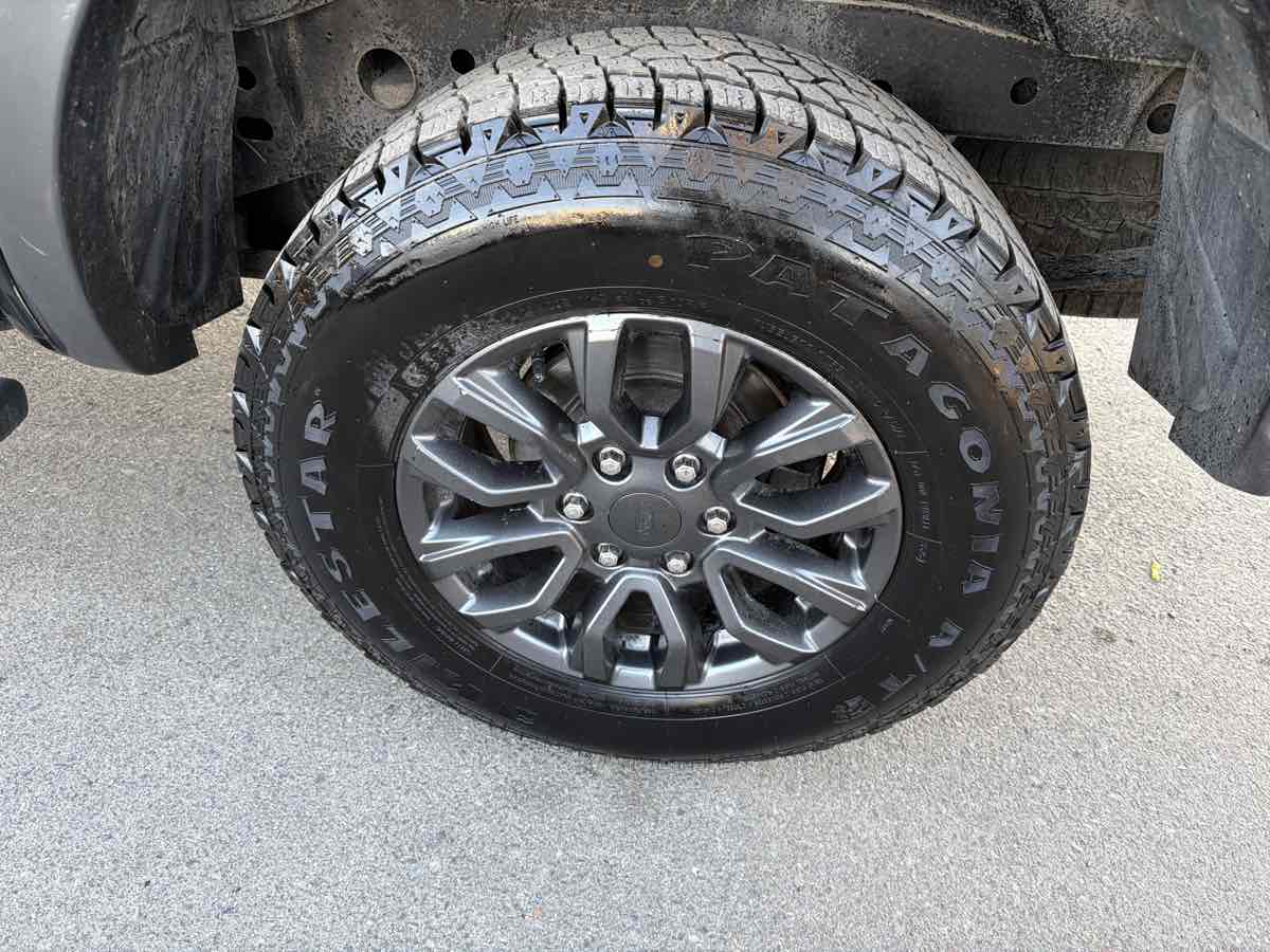 Ford Ranger photo 8