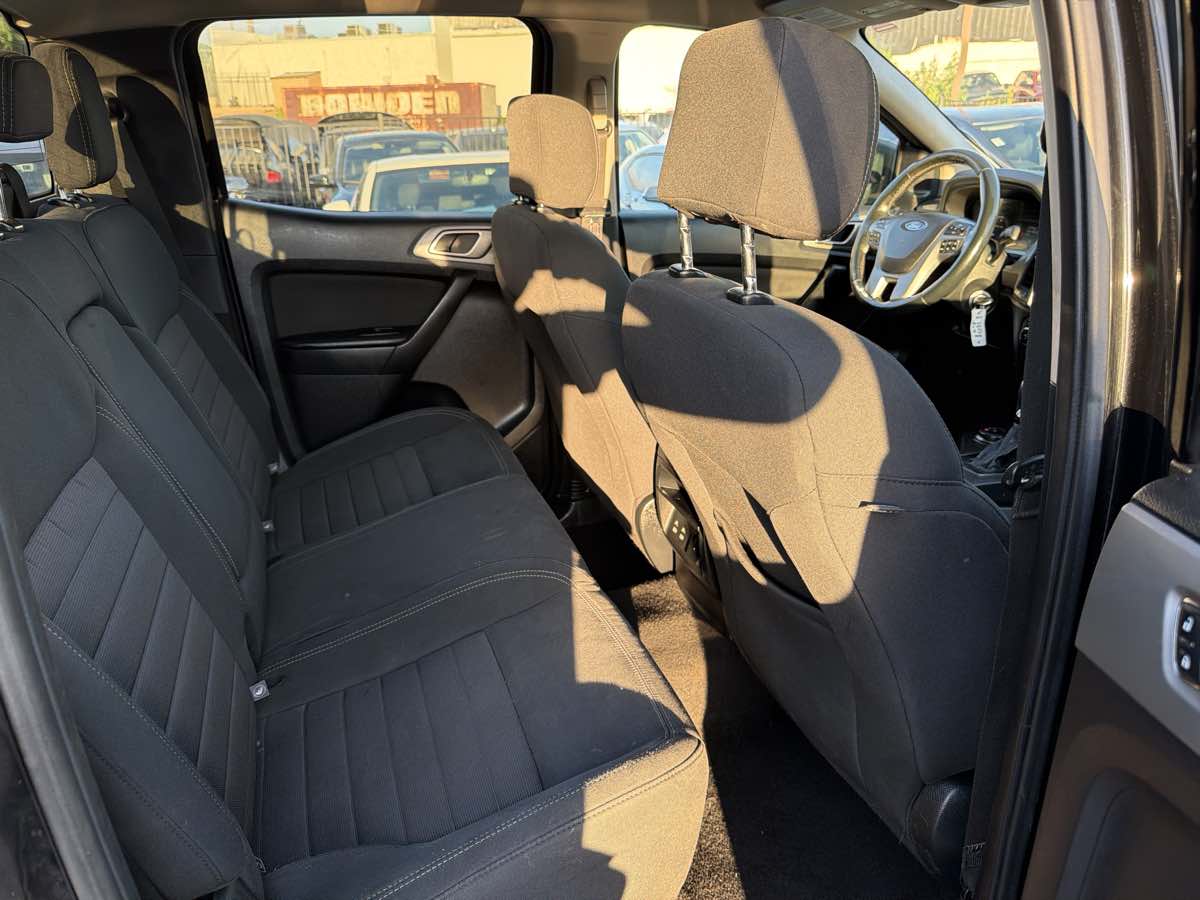Ford Ranger photo 16