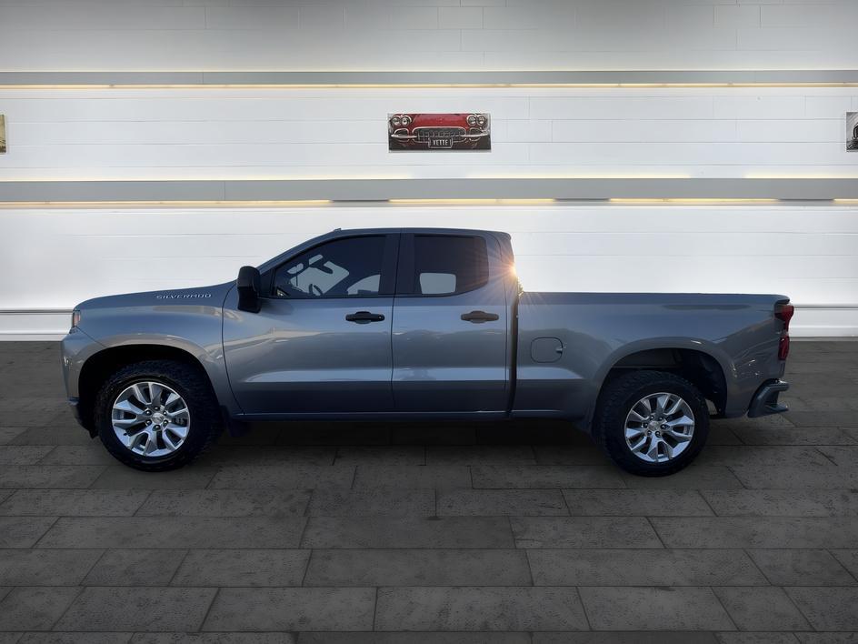 Chevrolet Silverado photo 4