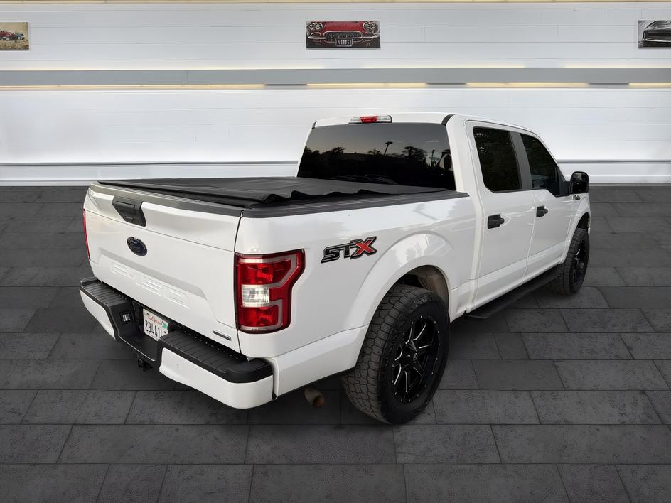 Ford F-150 photo 7
