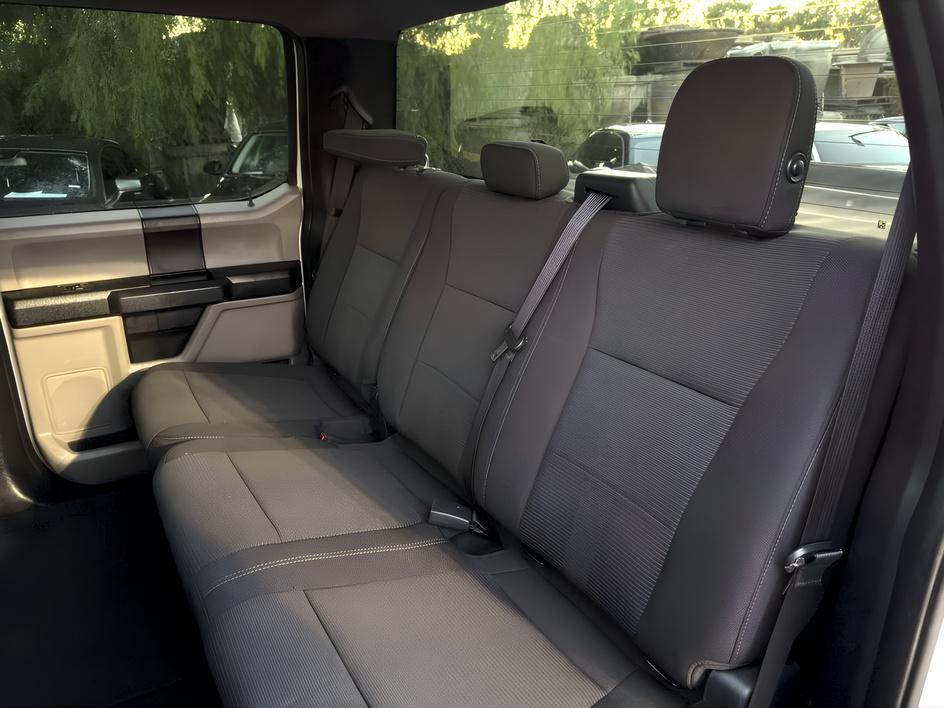 Ford F-150 photo 12