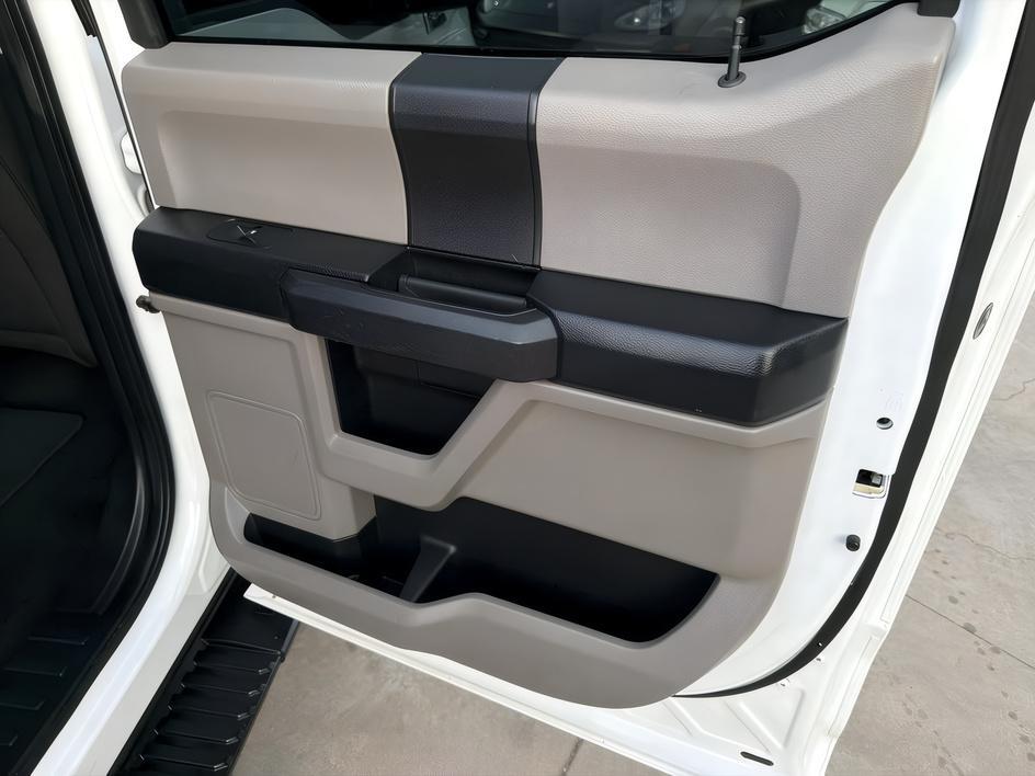 Ford F-150 photo 16