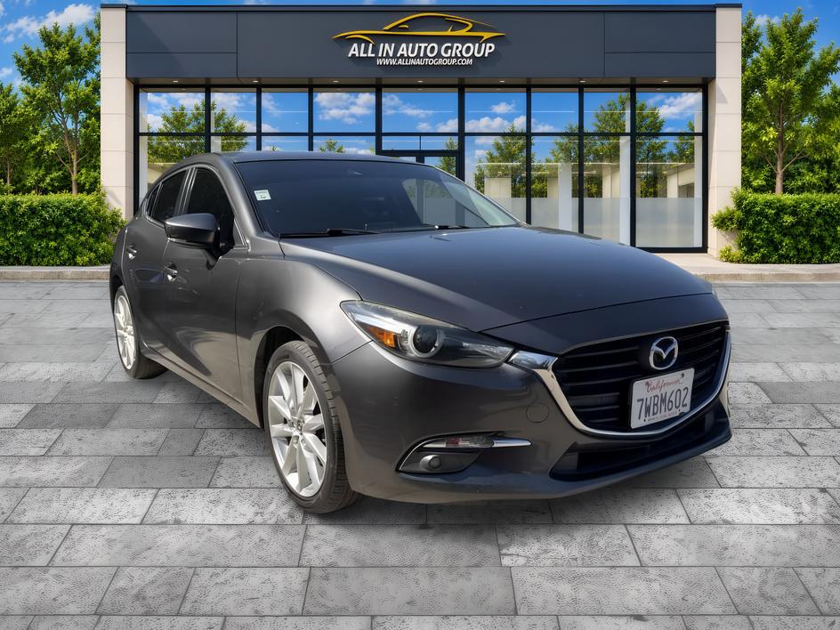 Machine Gray Metallic 2017 Mazda MAZDA3 Hatchback Front-Wheel Drive Automatic