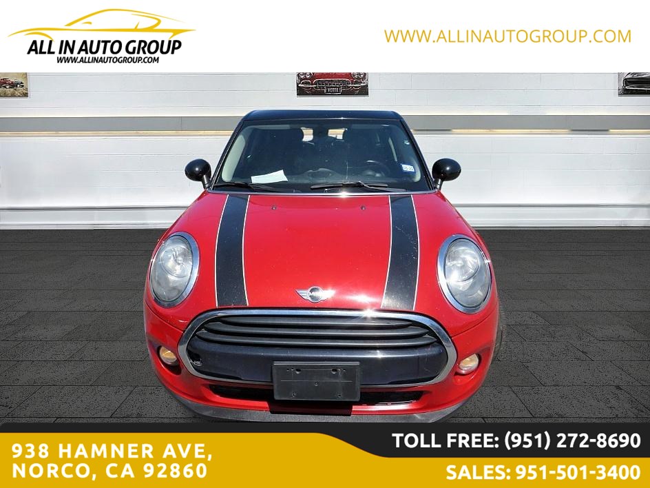 2017 Mini Cooper 4 Door Hardtop photo 2